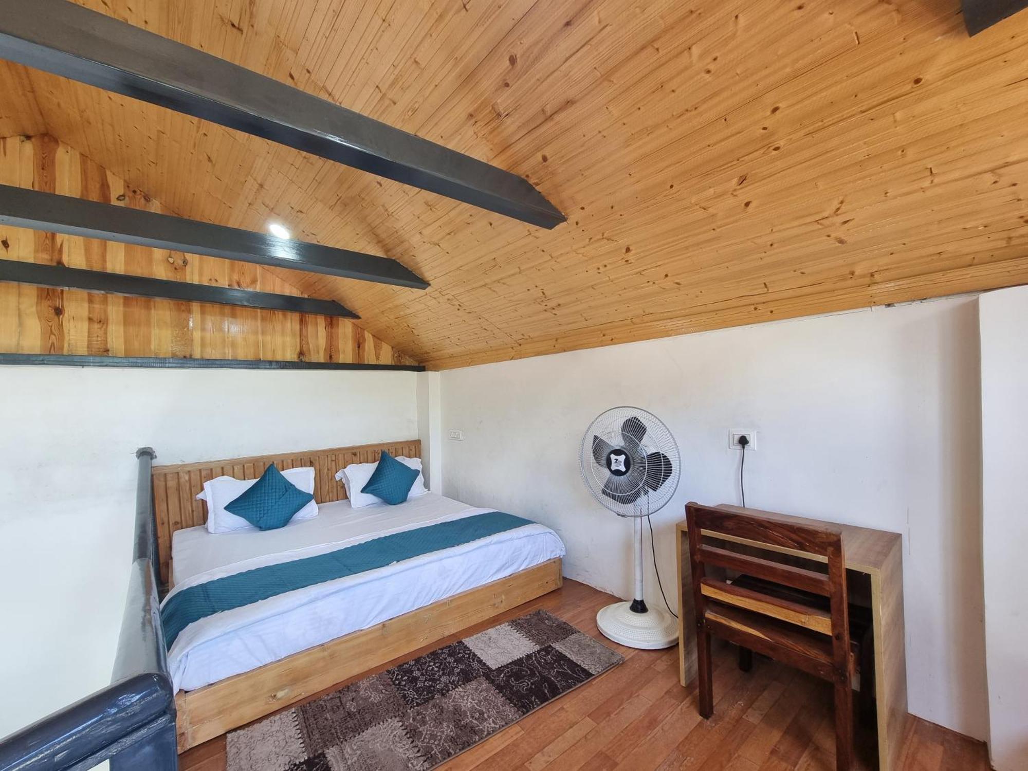 Baikunth Homes Dalhousie Esterno foto
